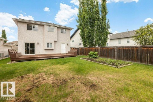 30 Harvest Bay, Stony Plain, AB 