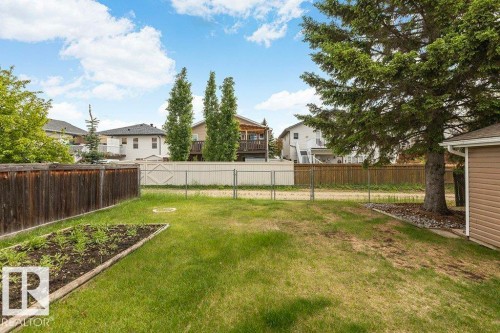 30 Harvest Bay, Stony Plain, AB 