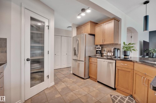 52 Selkirk Place, Leduc, AB 