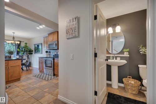 52 Selkirk Place, Leduc, AB 