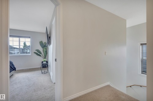 52 Selkirk Place, Leduc, AB 