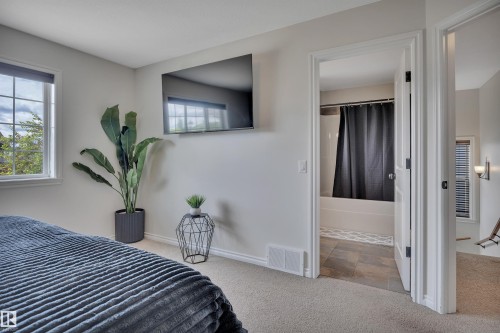 52 Selkirk Place, Leduc, AB 