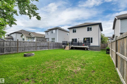 52 Selkirk Place, Leduc, AB 