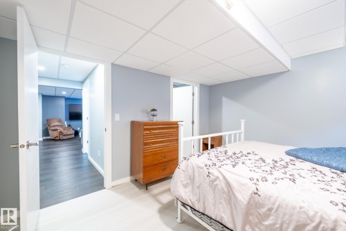 1124 161 Street, Edmonton, AB - Indoor Photo Showing Bedroom