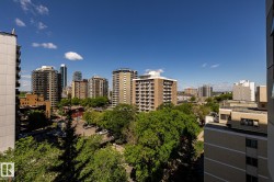 This desireable neighbourhood features abundant mature trees and great walking areas - 