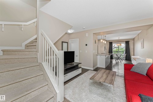 12 1776 Cunningham Way Sw, Edmonton, AB 