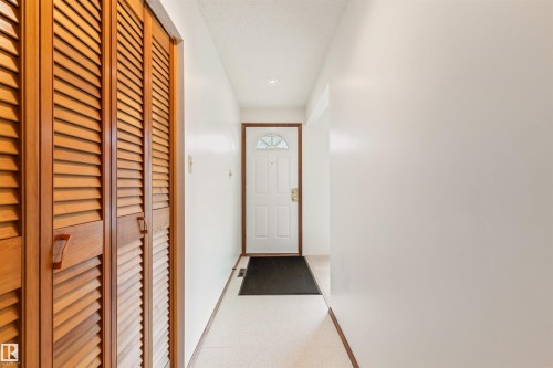 6203 87 Avenue, Edmonton, AB 