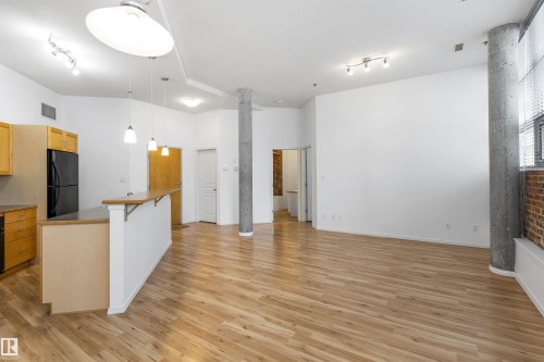 202 10123 112 Street, Edmonton, AB 