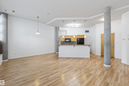 202 10123 112 Street, Edmonton, AB 
