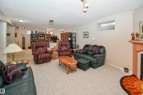 24 Longview Place, Spruce Grove, AB 