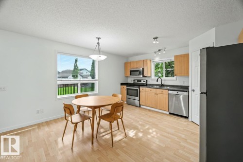 14014 158A Avenue, Edmonton, AB 