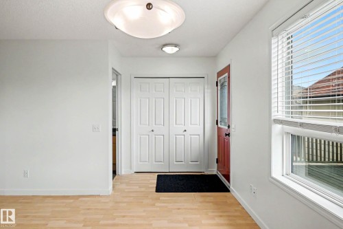 14014 158A Avenue, Edmonton, AB 