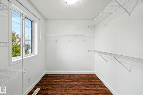 14014 158A Avenue, Edmonton, AB 