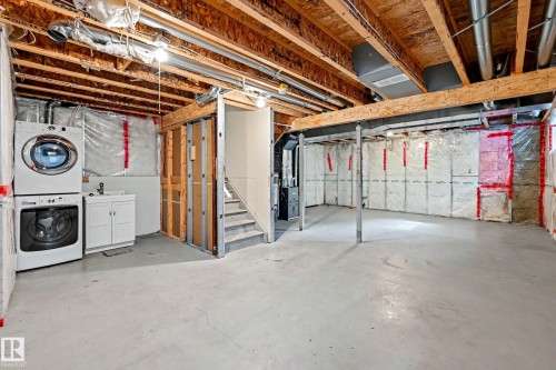 14014 158A Avenue, Edmonton, AB 