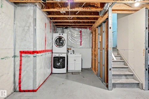 14014 158A Avenue, Edmonton, AB 