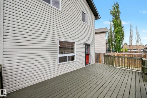 14014 158A Avenue, Edmonton, AB 
