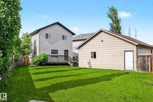 14014 158A Avenue, Edmonton, AB 