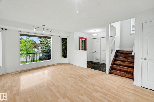 14014 158A Avenue, Edmonton, AB 