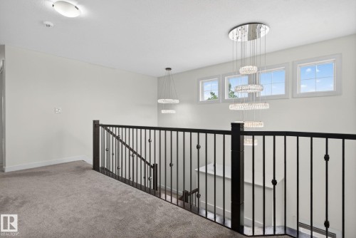 Corridor - 704 39 Street, Edmonton, AB 