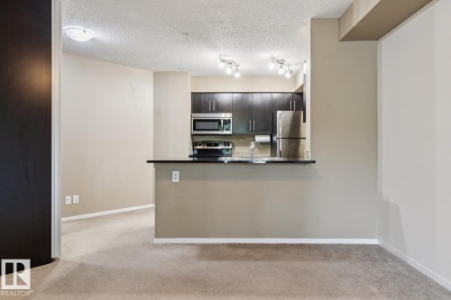 112 3211 James Mowatt Trail, Edmonton, AB 