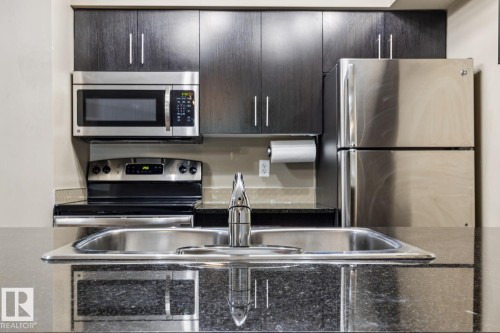 112 3211 James Mowatt Trail, Edmonton, AB 