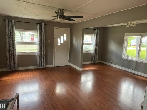 5104 55 Avenue, Tofield, AB 