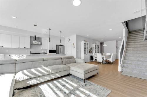 460 33 Street, Edmonton, AB 