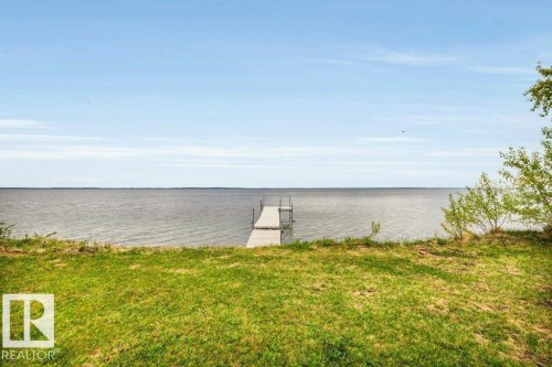 275 Poplar Crescent, Rural Wetaskiwin County, AB - Outdoor