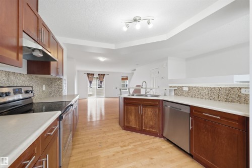 61 2051 Towne Centre Boulevard, Edmonton, AB 