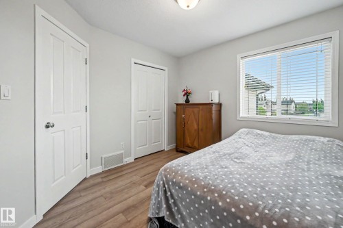 62 Greystone Crescent, Spruce Grove, AB 