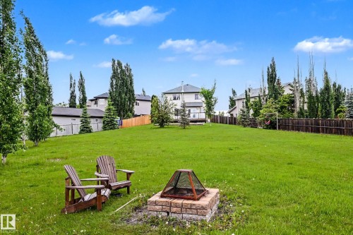 62 Greystone Crescent, Spruce Grove, AB 
