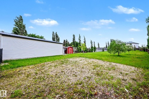 62 Greystone Crescent, Spruce Grove, AB 