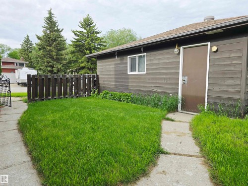 Detached, 24x24 double-car garage. - 66 Miller Avenue, Spruce Grove, AB 