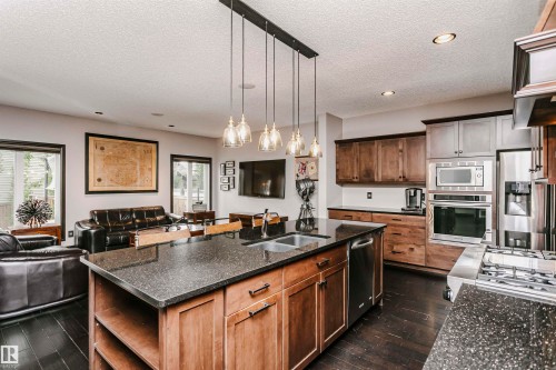 721 178A Street, Edmonton, AB 