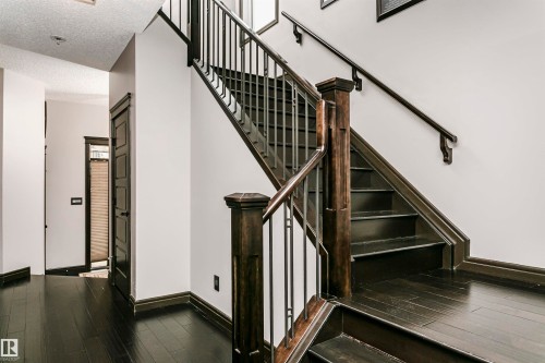 721 178A Street, Edmonton, AB 