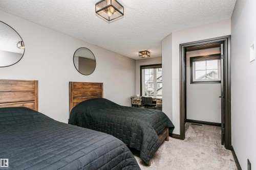 721 178A Street, Edmonton, AB 
