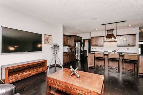 721 178A Street, Edmonton, AB 
