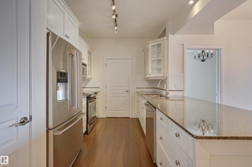 521 10333 112 Street, Edmonton, AB 