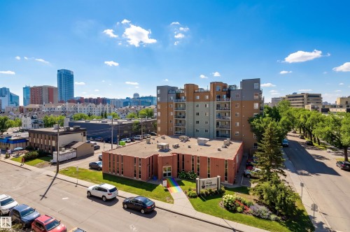 521 10333 112 Street, Edmonton, AB 