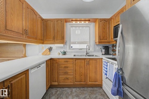 8706 162 Street, Edmonton, AB 