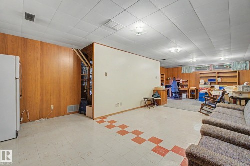 8706 162 Street, Edmonton, AB 