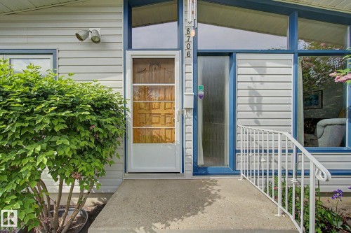 8706 162 Street, Edmonton, AB 