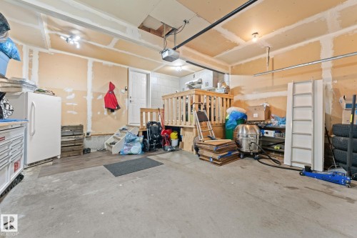2124 35A Avenue, Edmonton, AB 