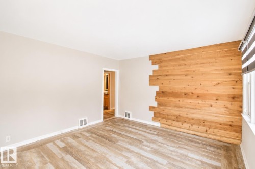 10815 112 Street, Edmonton, AB 
