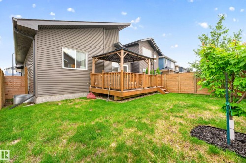 23 Red Fox Way, St. Albert, AB 