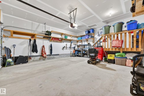 23 Red Fox Way, St. Albert, AB 