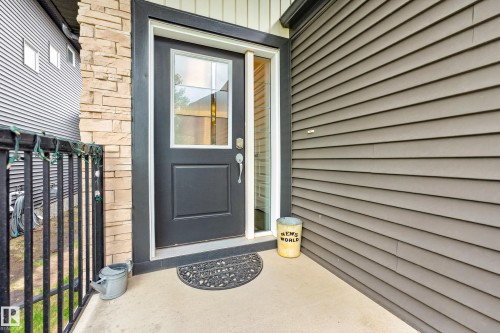 23 Red Fox Way, St. Albert, AB 