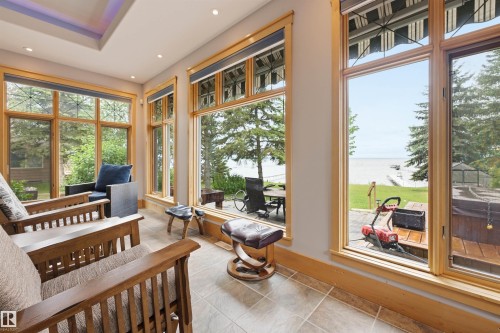Sunroom - A38 Bernice Ave, Rural Leduc County, AB 