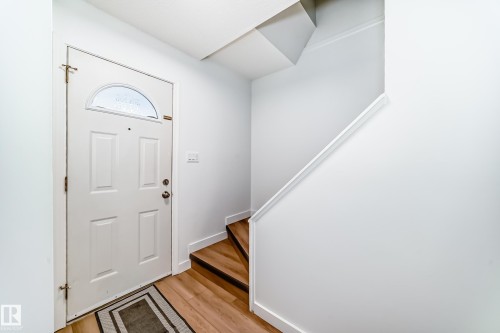 9D Castle Terrace, Edmonton, AB 