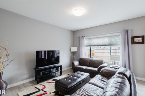 22106 89 Avenue, Edmonton, AB 